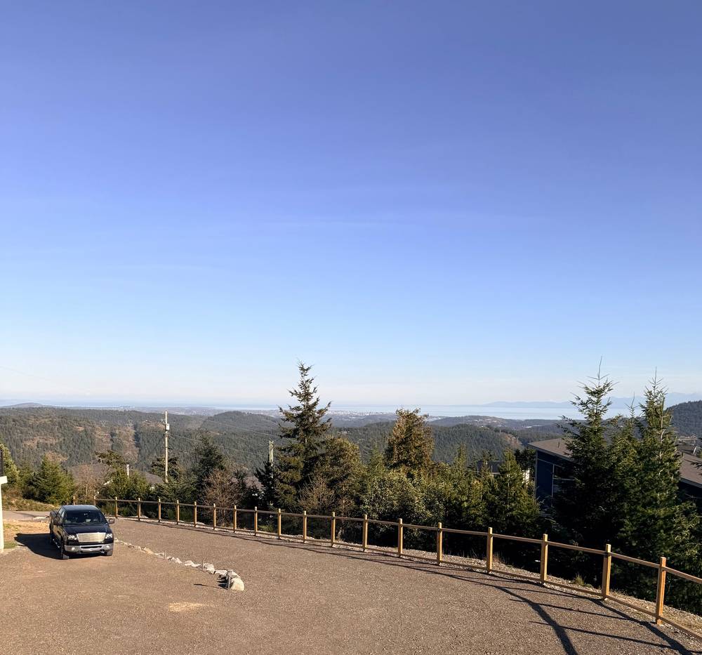 Sooke Hills Surroundings
