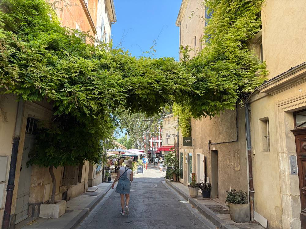 Arles