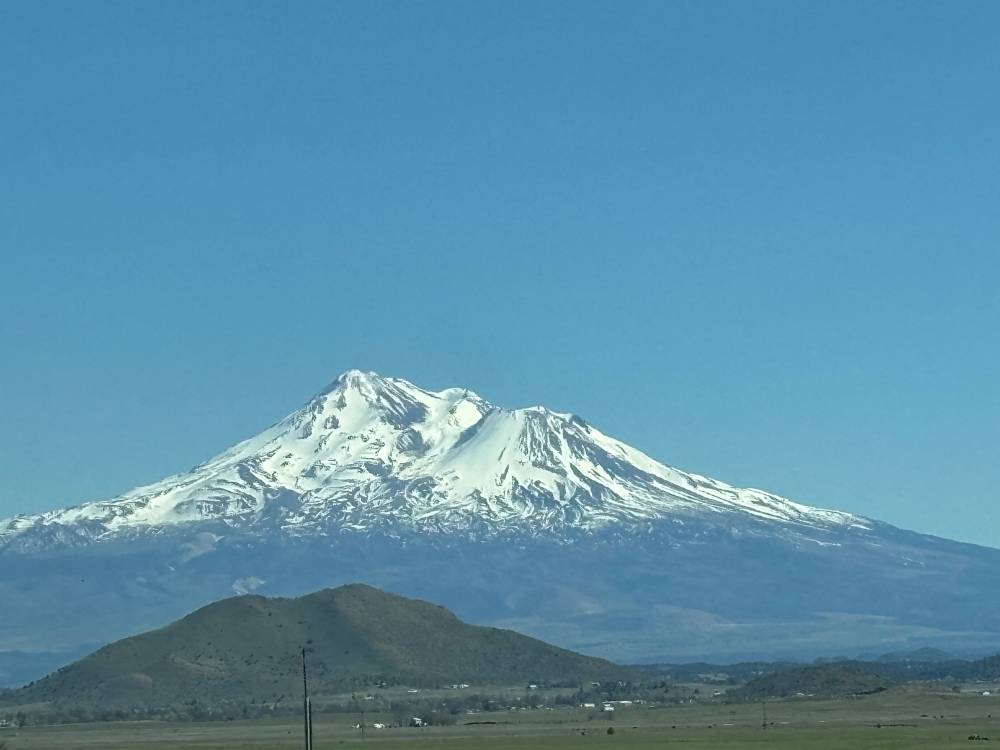 Snowy mountain 