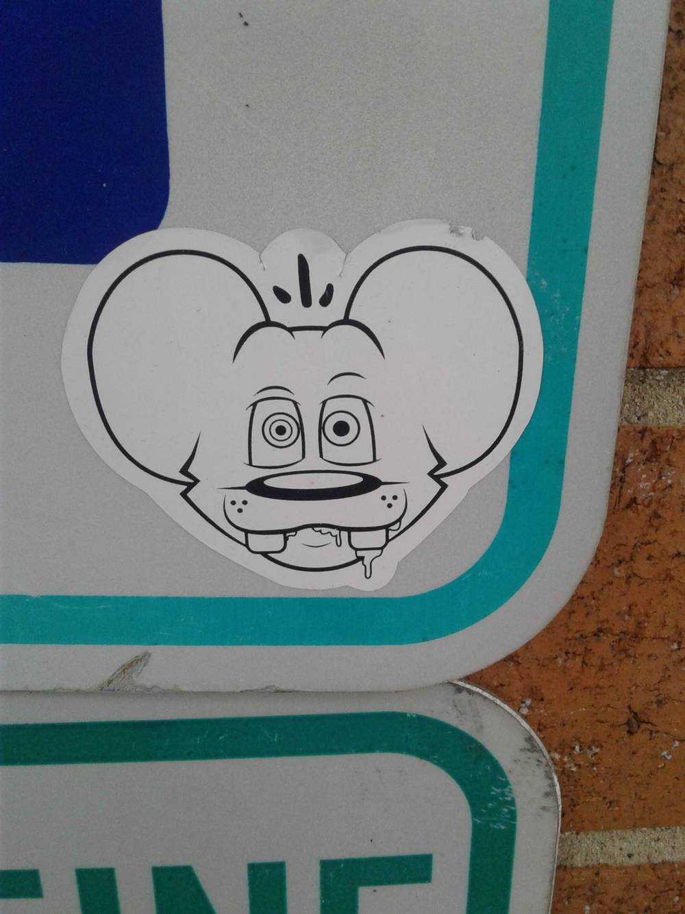 Toony mouse dude