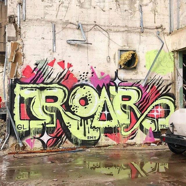ROAR
