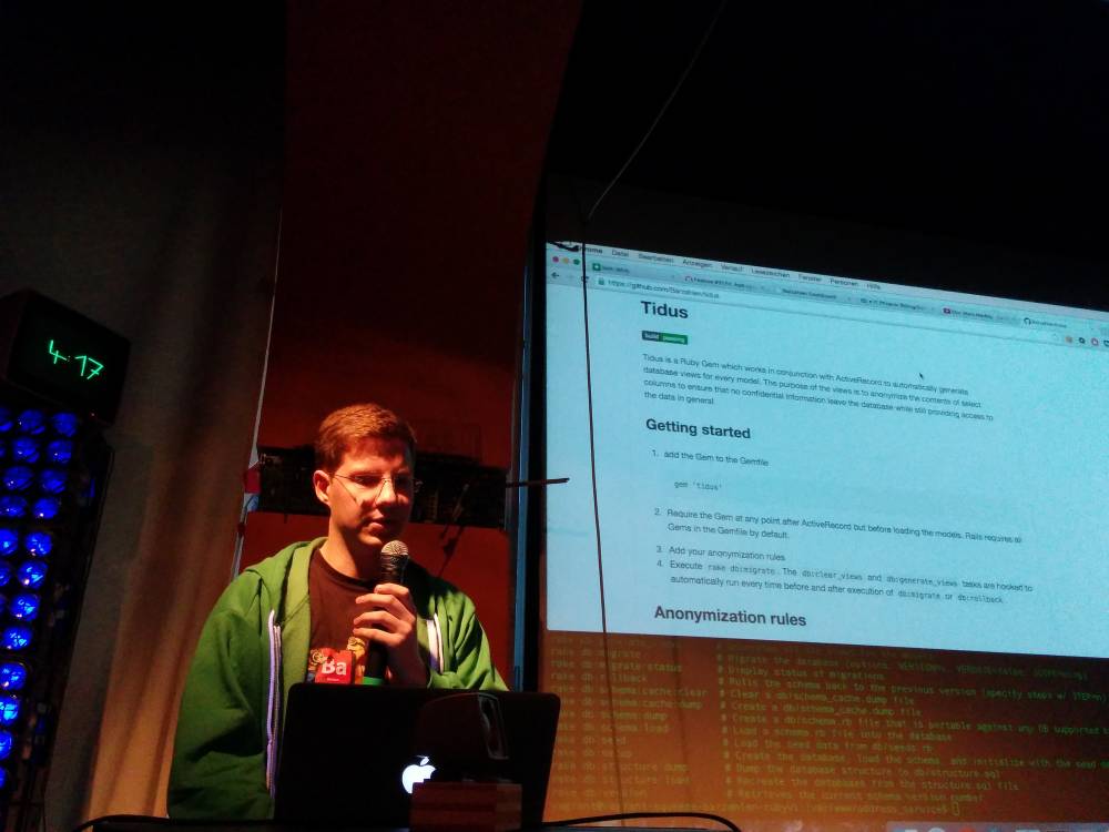 2015-03-31-berlin-hack-and-tell-33-spring-season-is-open