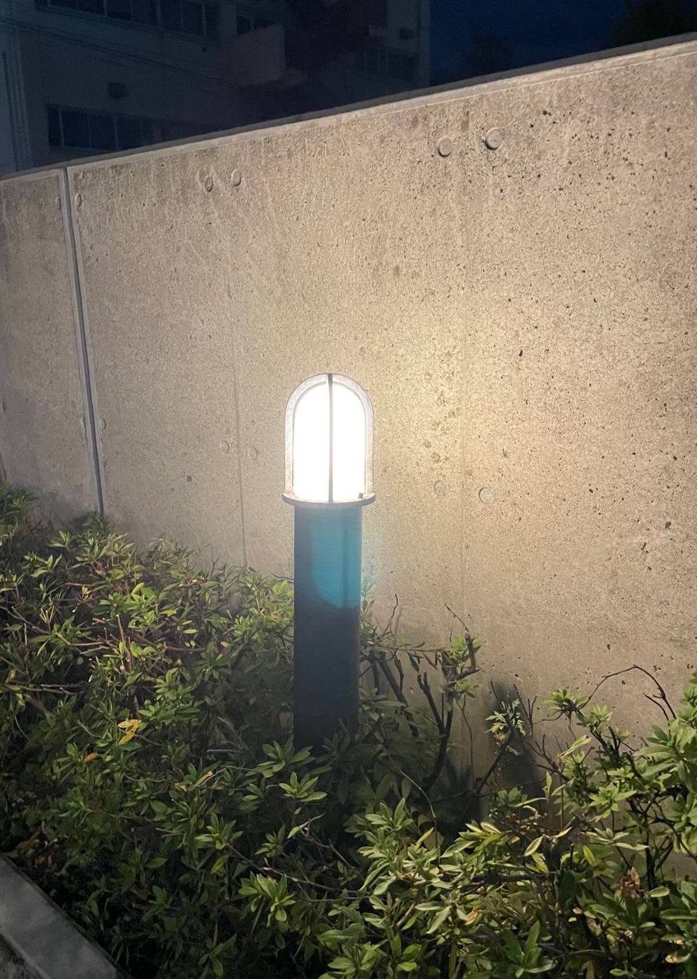 暗くなったエントランス