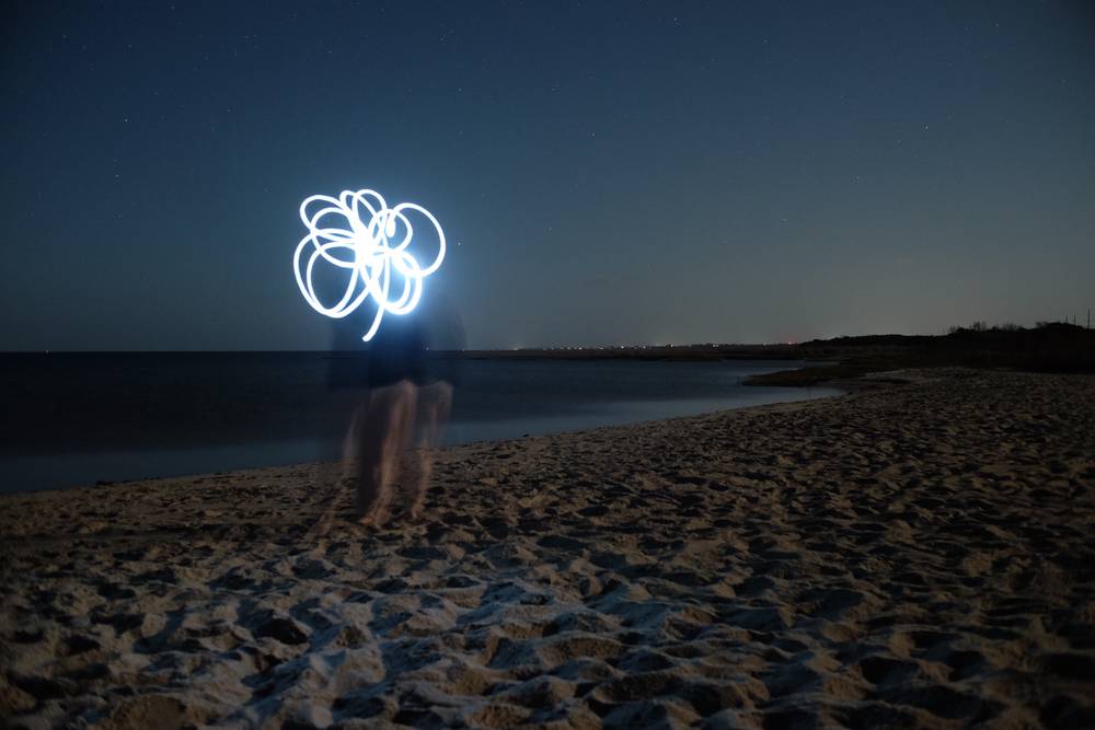 The same scene as above. The shape: a flower
