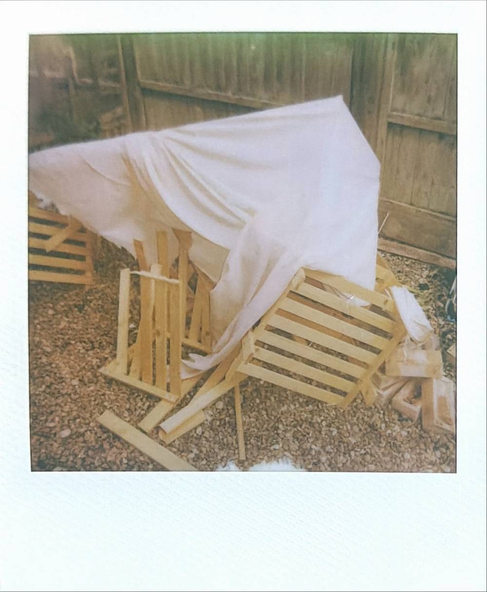 Polaroid one600 camera and 600 film 