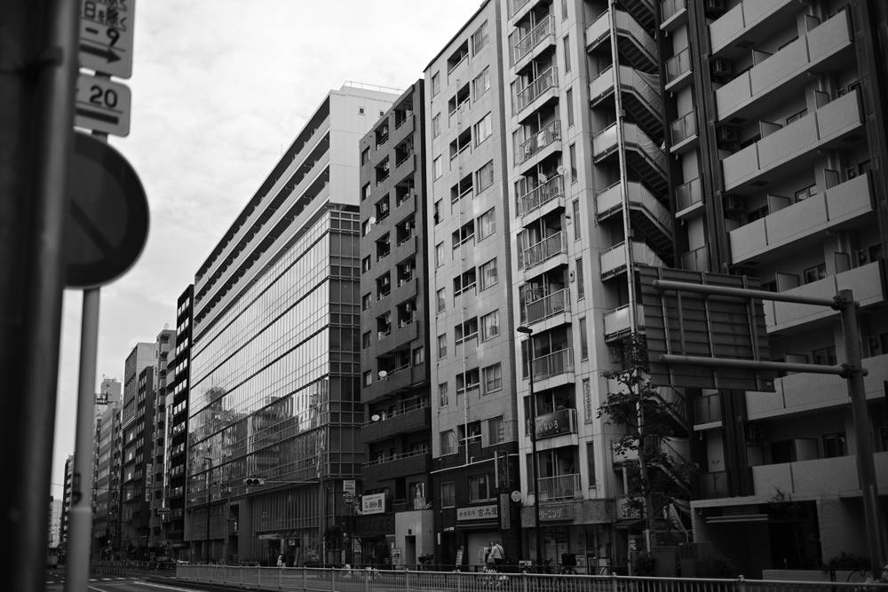 Japan trip - Shinkuju morning walk-around