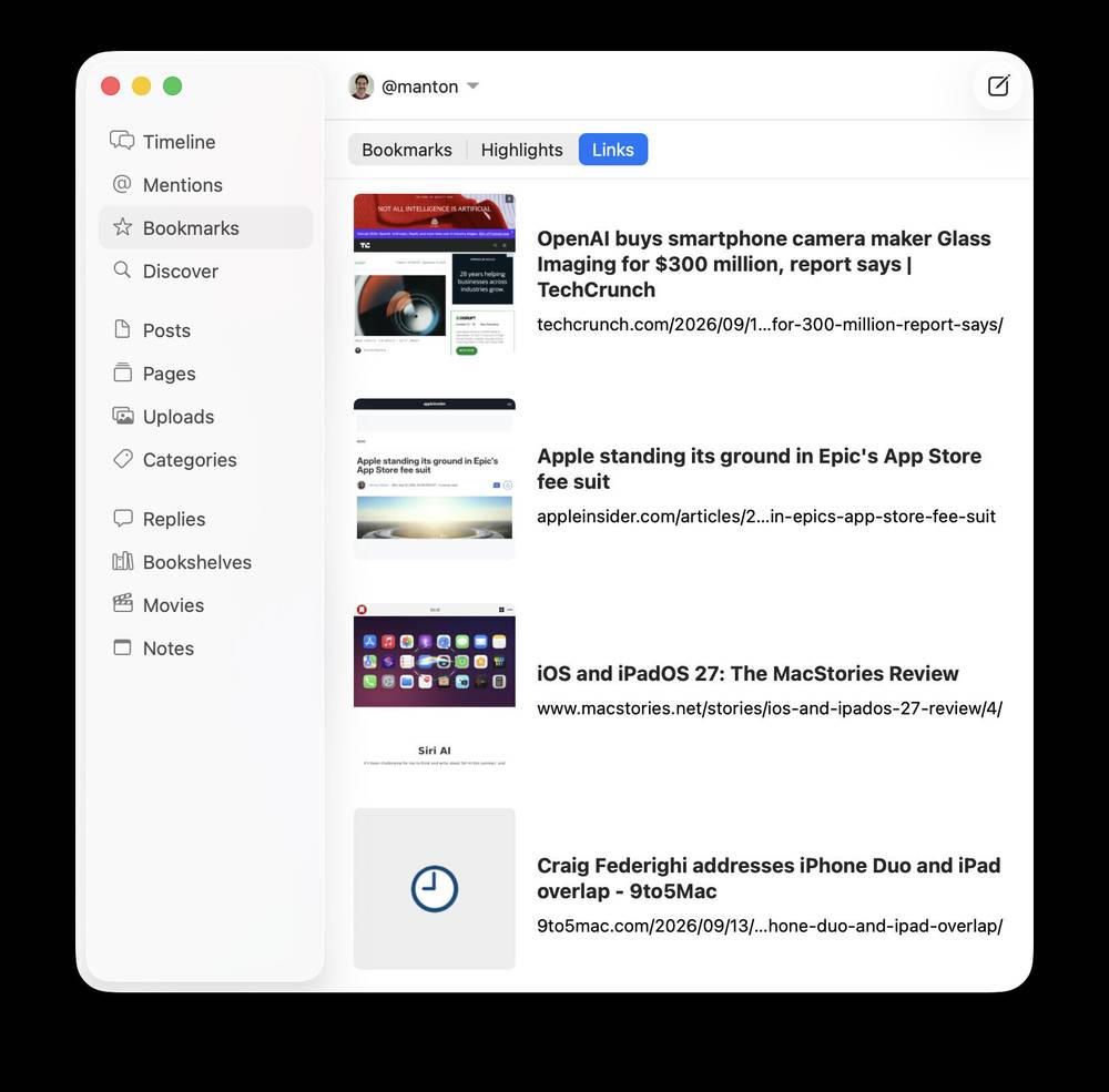 Screenshot shows a user’s bookmarks section with a list of web article links related to technology news and reviews.