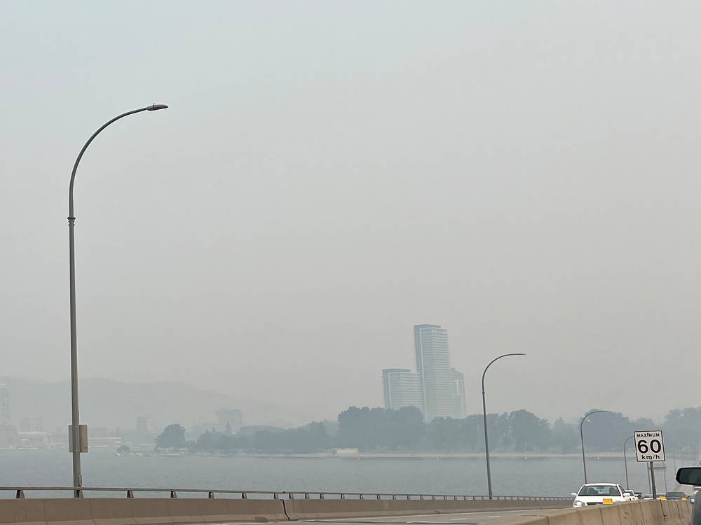 After almost crossing the bridge you can see a smoky downtown 