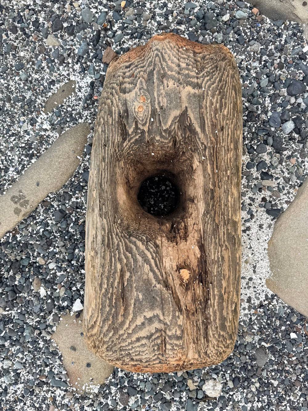 Holes of Gabriola Island, photo 2 of 12