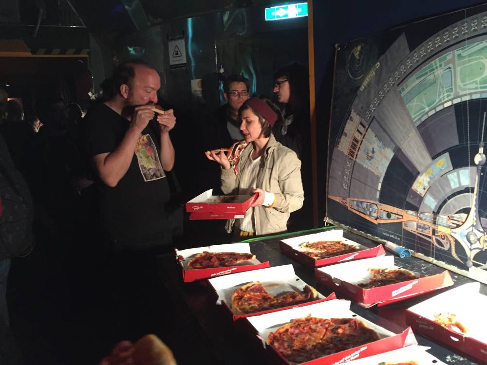 2015-09-29-berlin-hack-and-tell-38-schools-back-on, photo 2 of 5