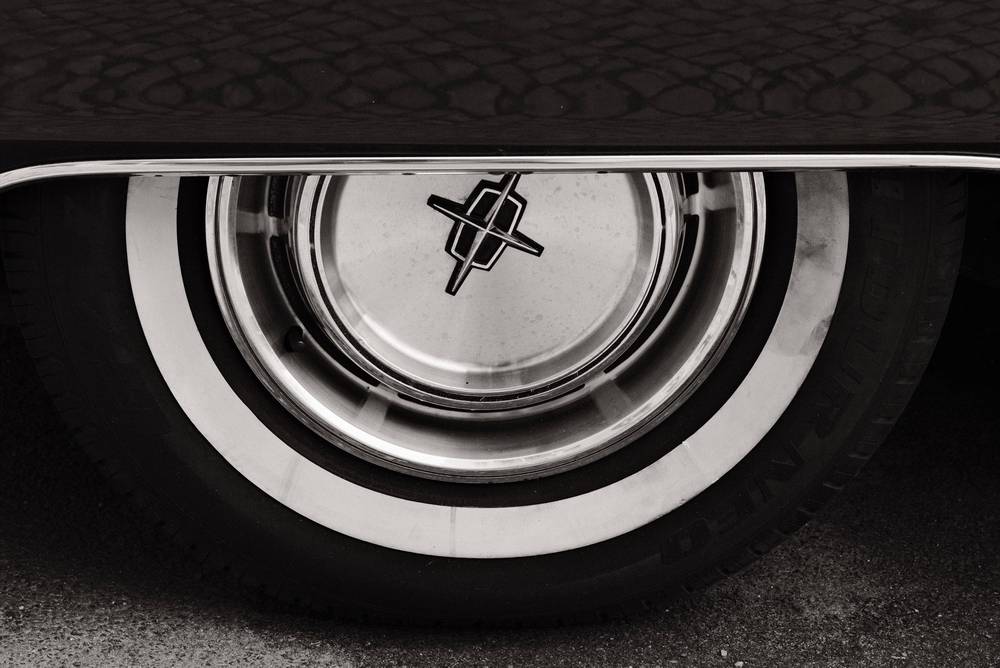 Details in black and white 