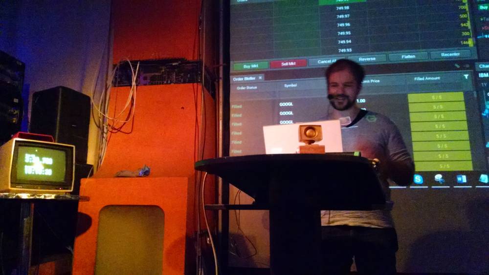 2015-11-24-berlin-hack-and-tell-40-last-meetup-for-2015, photo 2 of 12