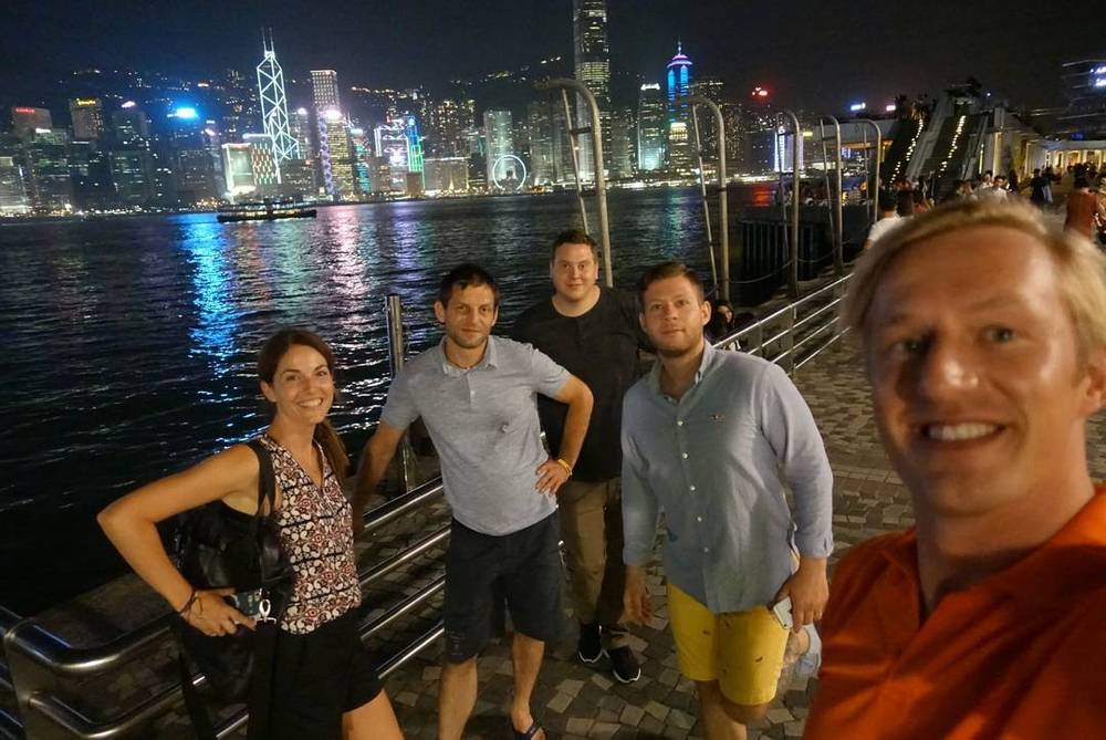Europeans at the waterfront