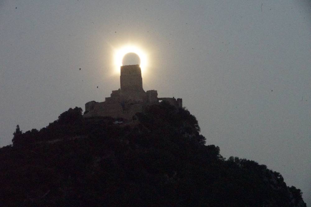The solar eclipse 12/08/2026 (just above el Castillo de Ocio o de Lanos)