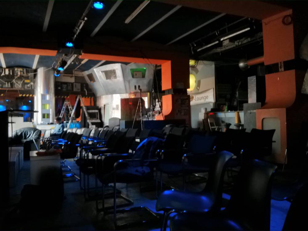 2013-08-27-berlin-hack-and-tell-23-vacation-is-over-lets-get-back-to-code, photo 2 of 13