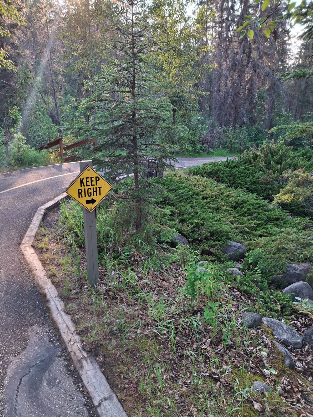 A sign warning you to keep right.