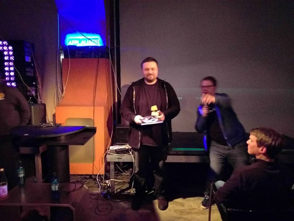 2016-02-23-berlin-hack-and-tell-42-hackers-guide-to-the-galaxy, photo 2 of 10