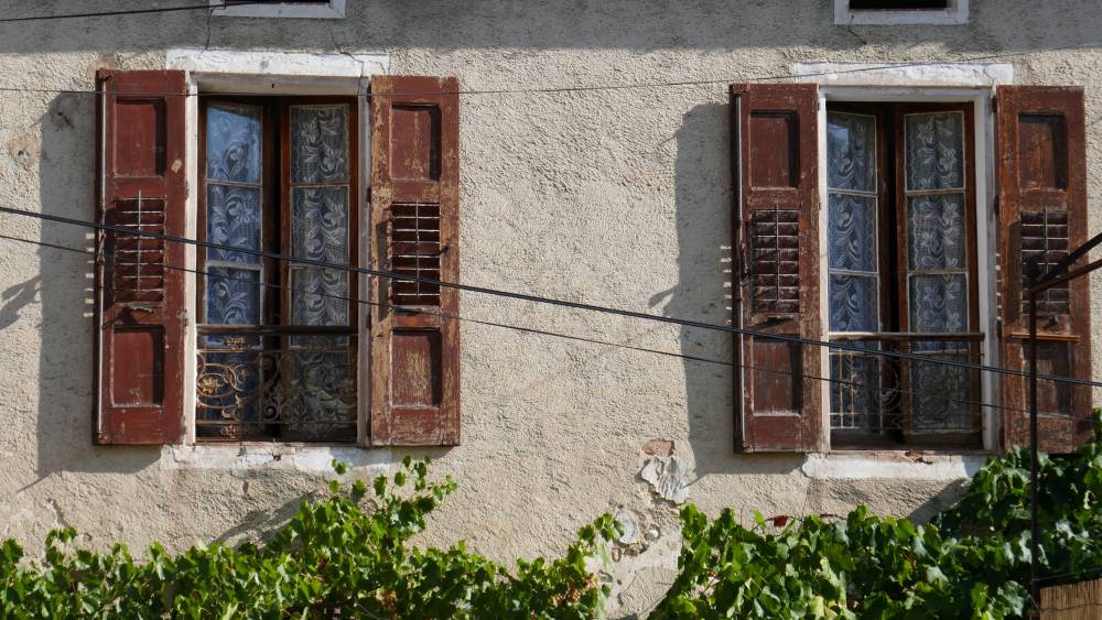 Small windows