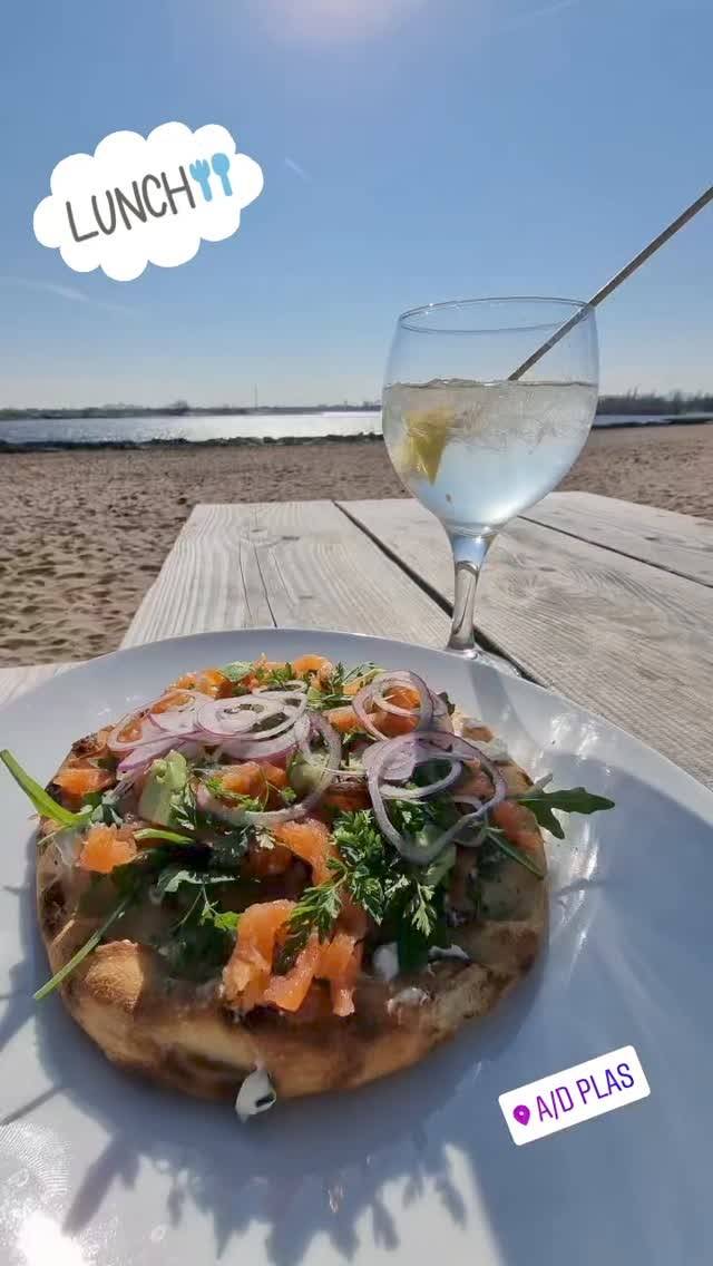 Beach lunch at A/d Plas