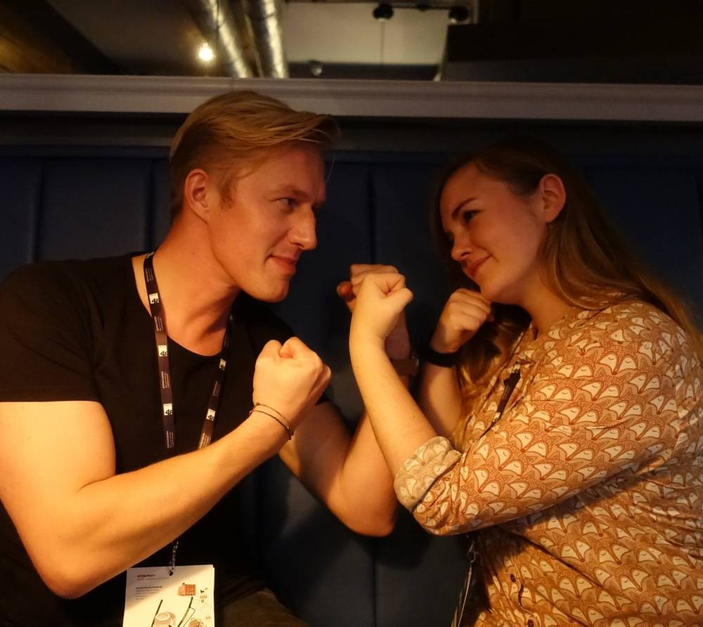 Guido and Rebecca in fighting pose