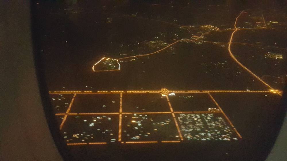 Flight to Dubai