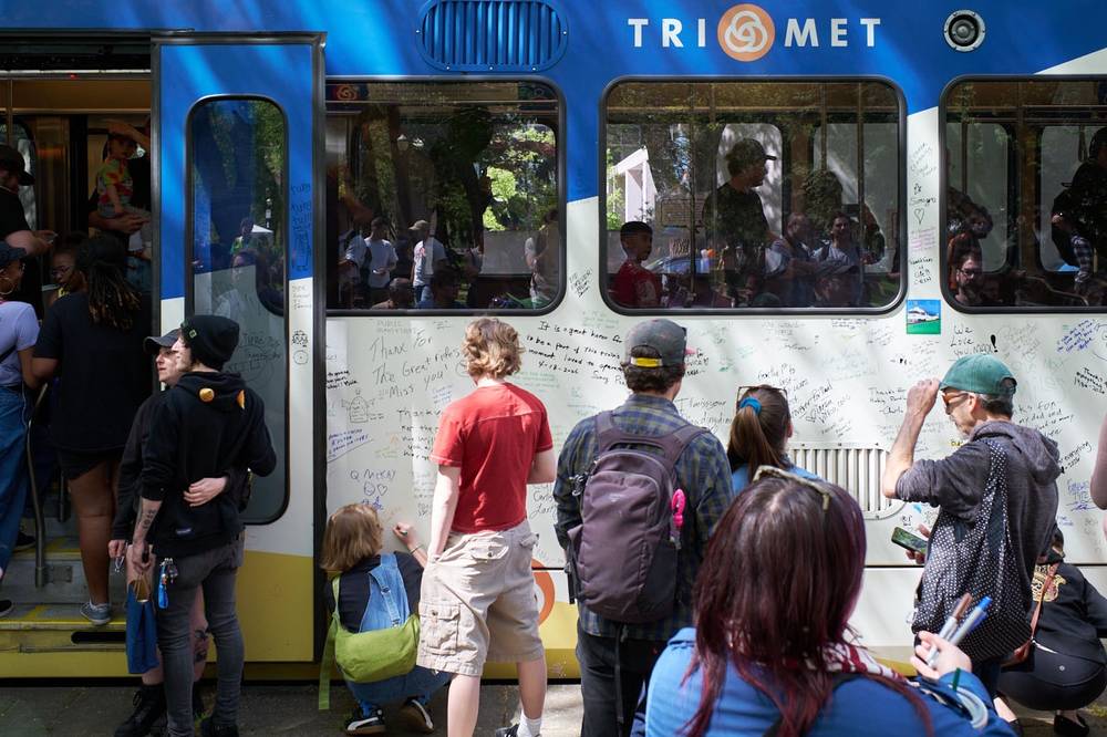 Final Farewell to MAX Type 1 Train