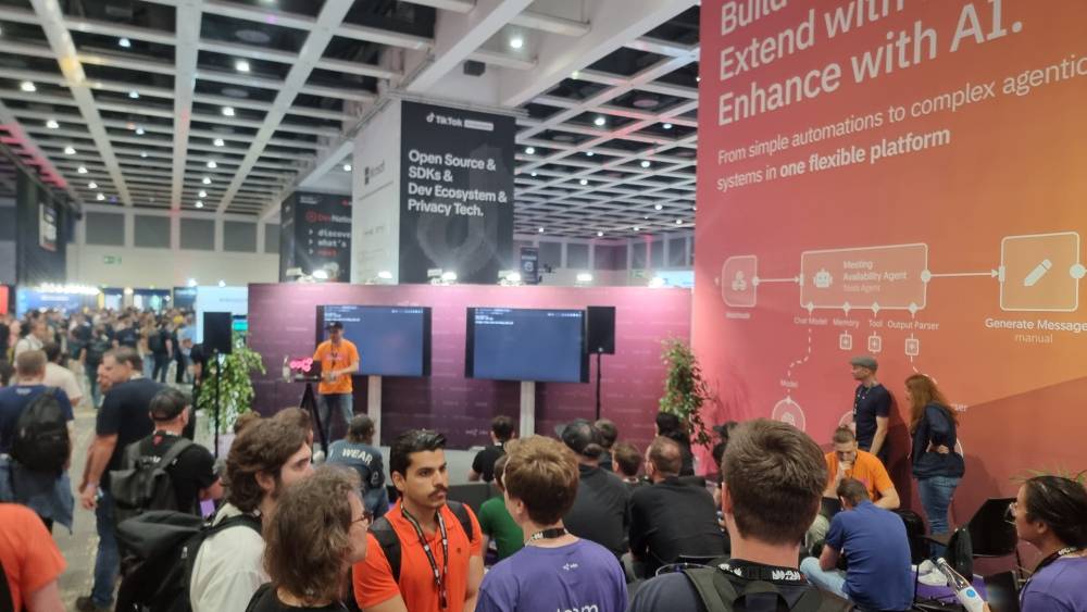 n8n booth