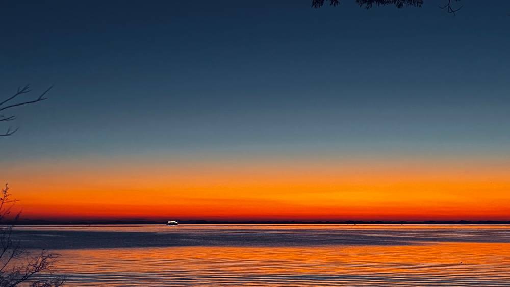 Pôr-do-sol na Orla