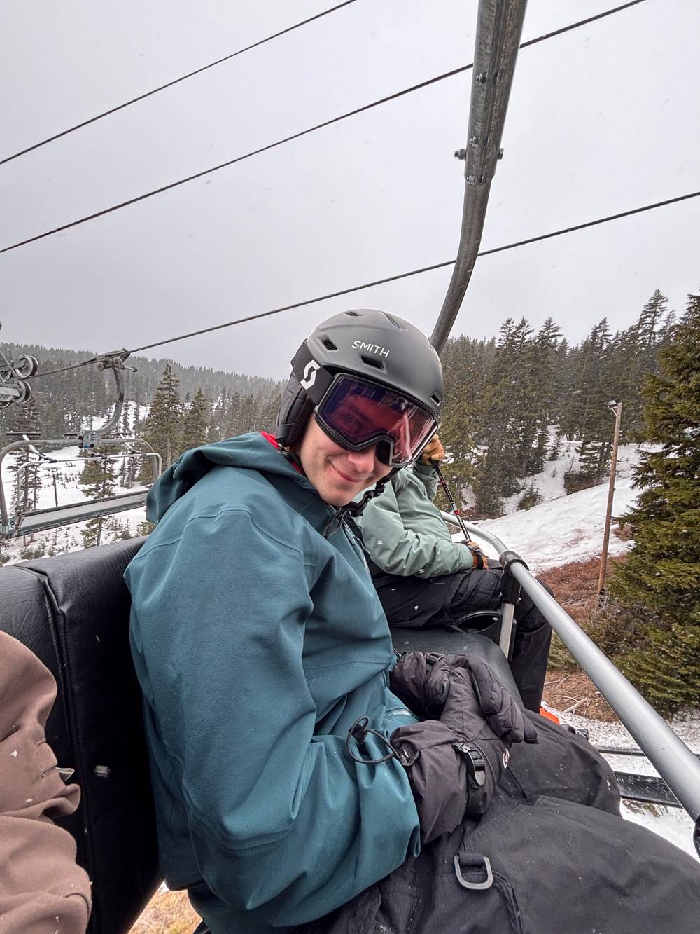 Skiing w the boys