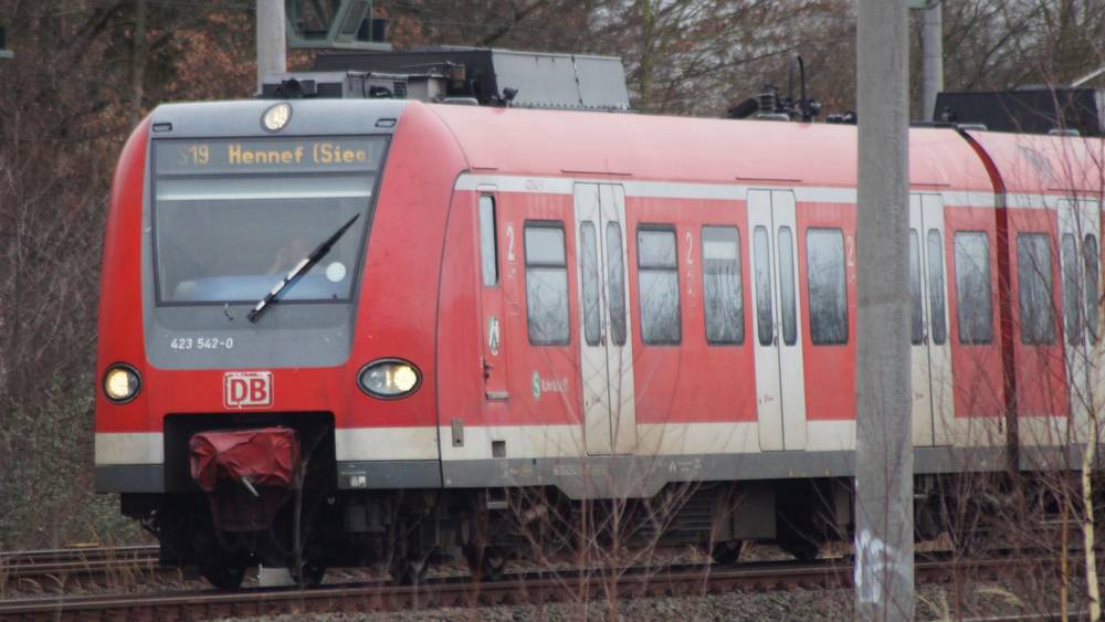 Modes of passenger trains