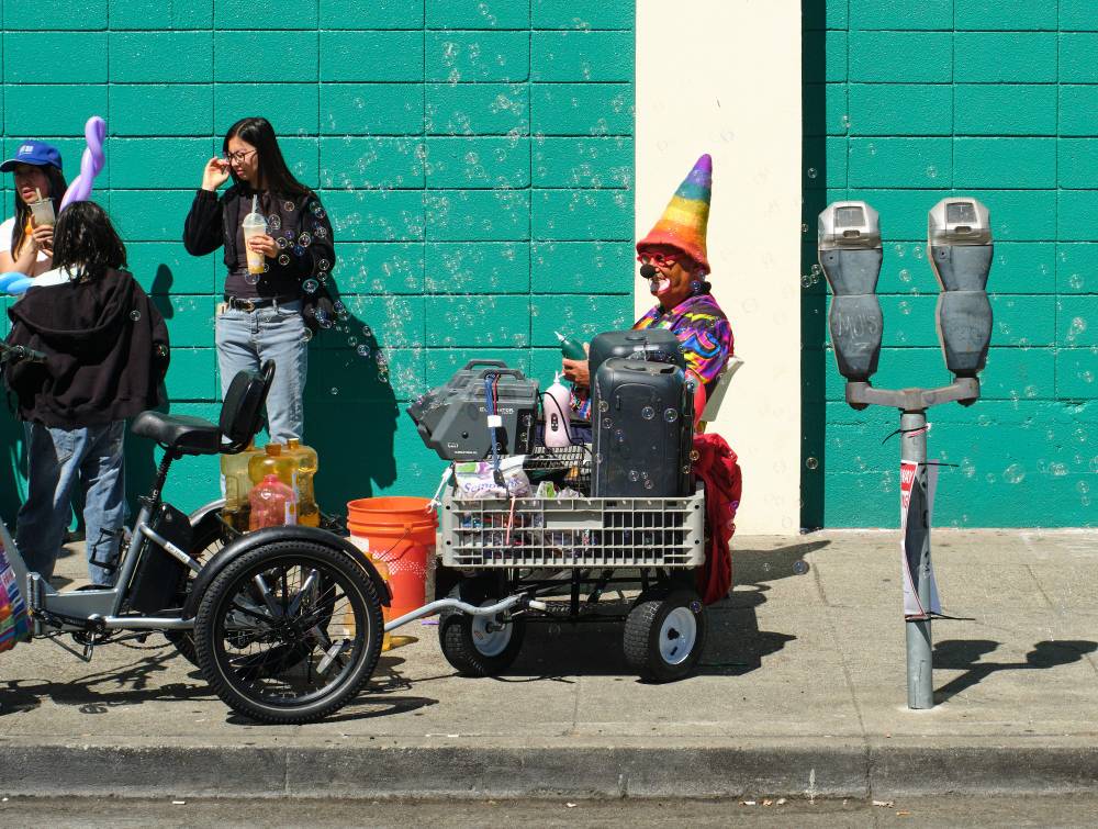chinatown clown